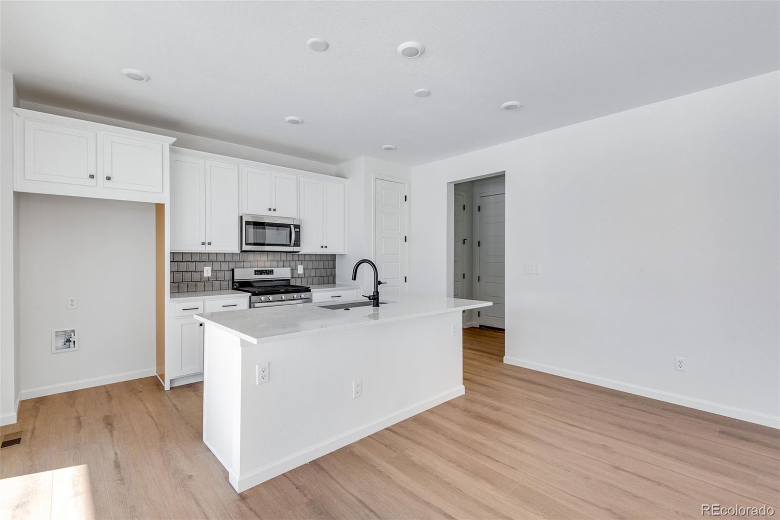 6858 Oak Canyon Circle