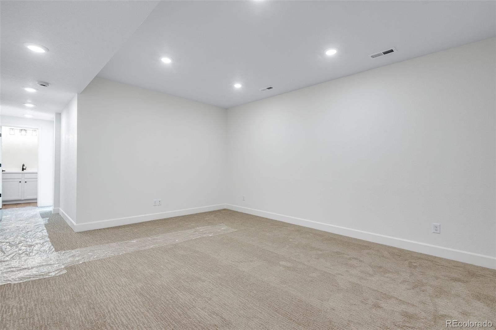 6858 Oak Canyon Circle