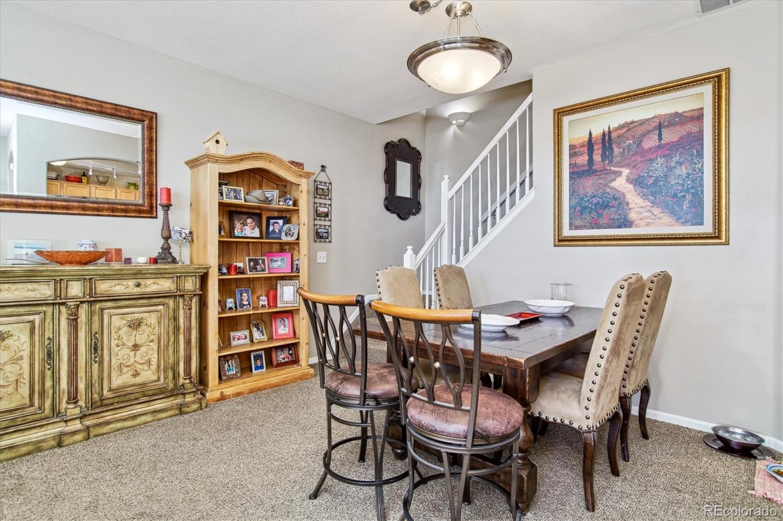 494 Black Feather Loop Unit: 113