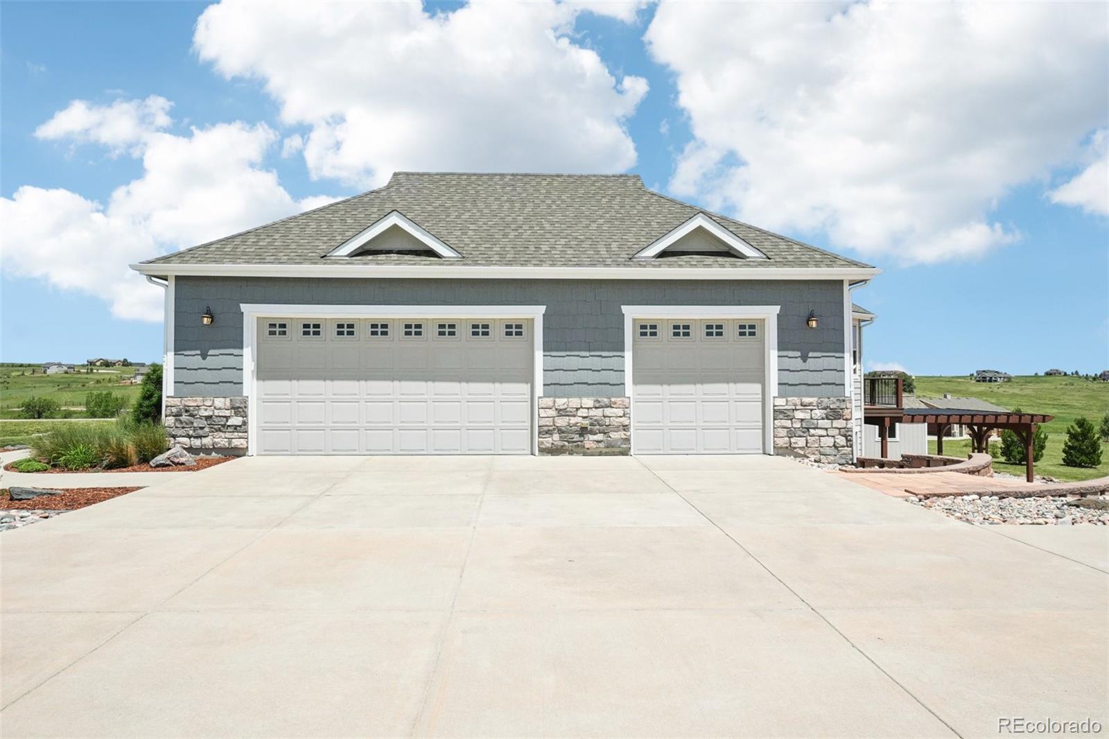 970 Promontory Circle