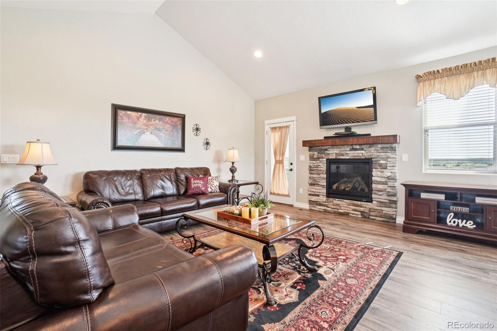 970 Promontory Circle