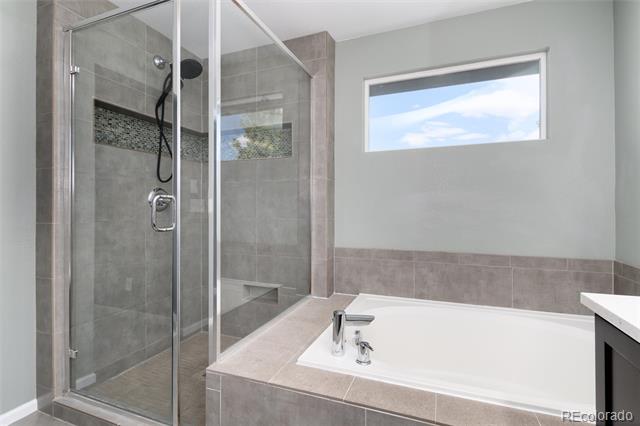 3112 Dragonfly Court
