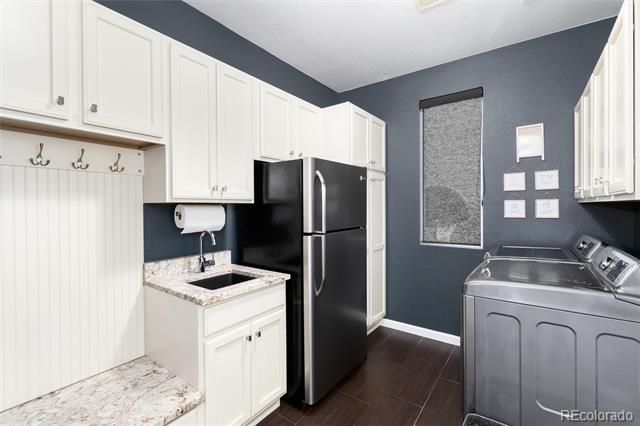 3112 Dragonfly Court