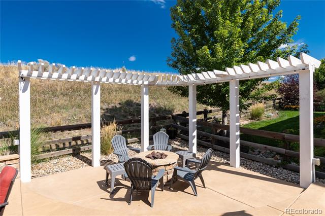 3112 Dragonfly Court