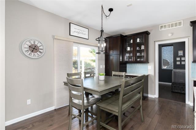 3112 Dragonfly Court
