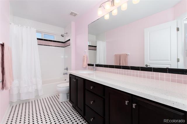 3112 Dragonfly Court