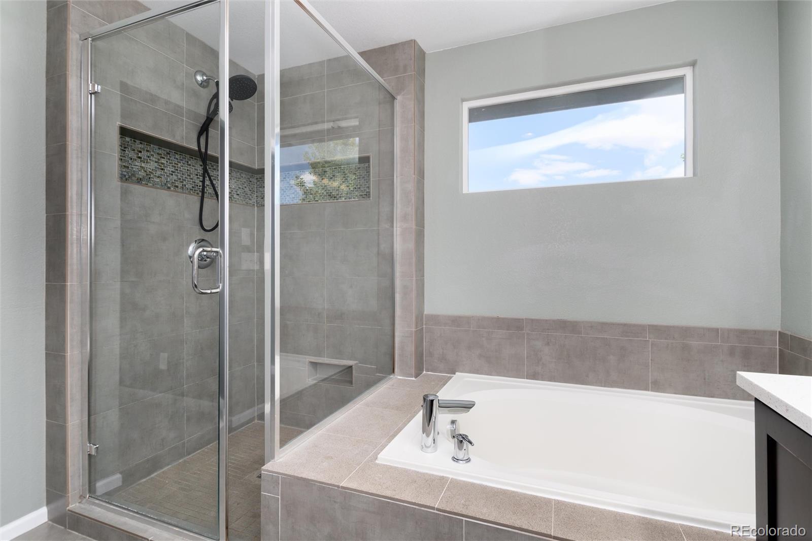 3112 Dragonfly Court