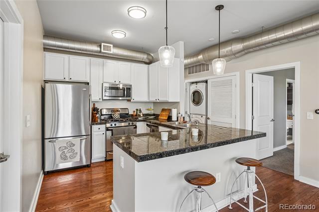 1441 Central Street Unit: 306