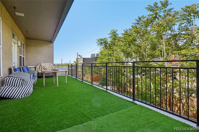1441 Central Street Unit: 306