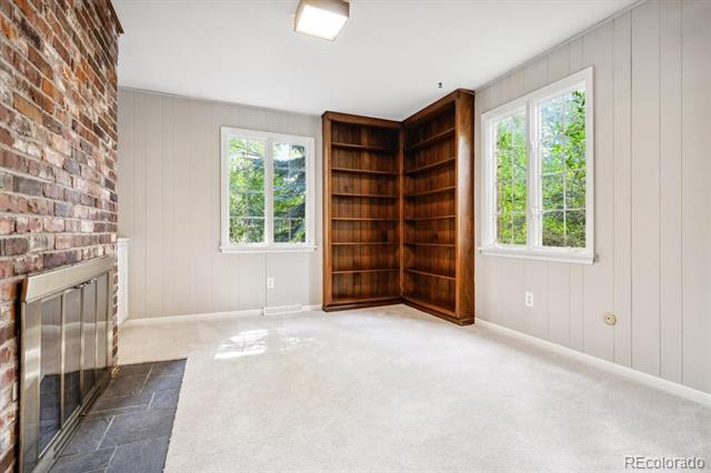 1 E Belleview Drive