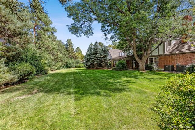 1 E Belleview Drive