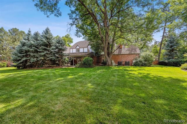 1 E Belleview Drive