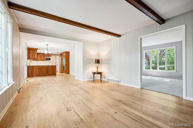 1 E Belleview Drive