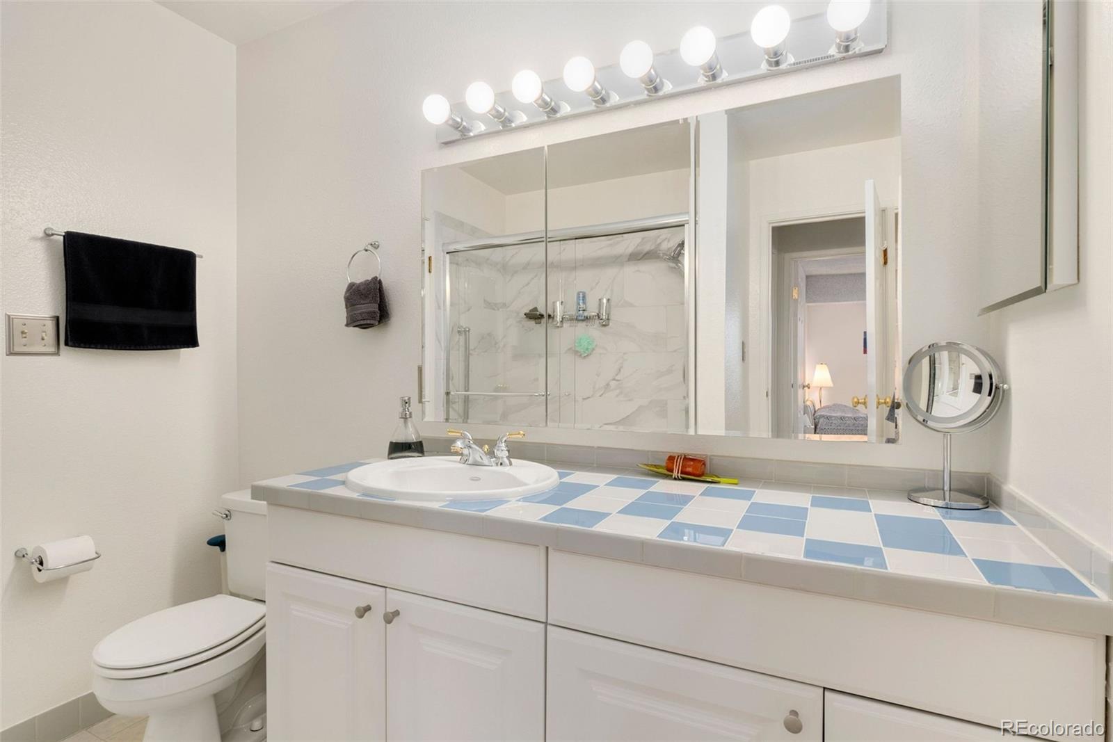 7695 E Quincy Avenue Unit: 305