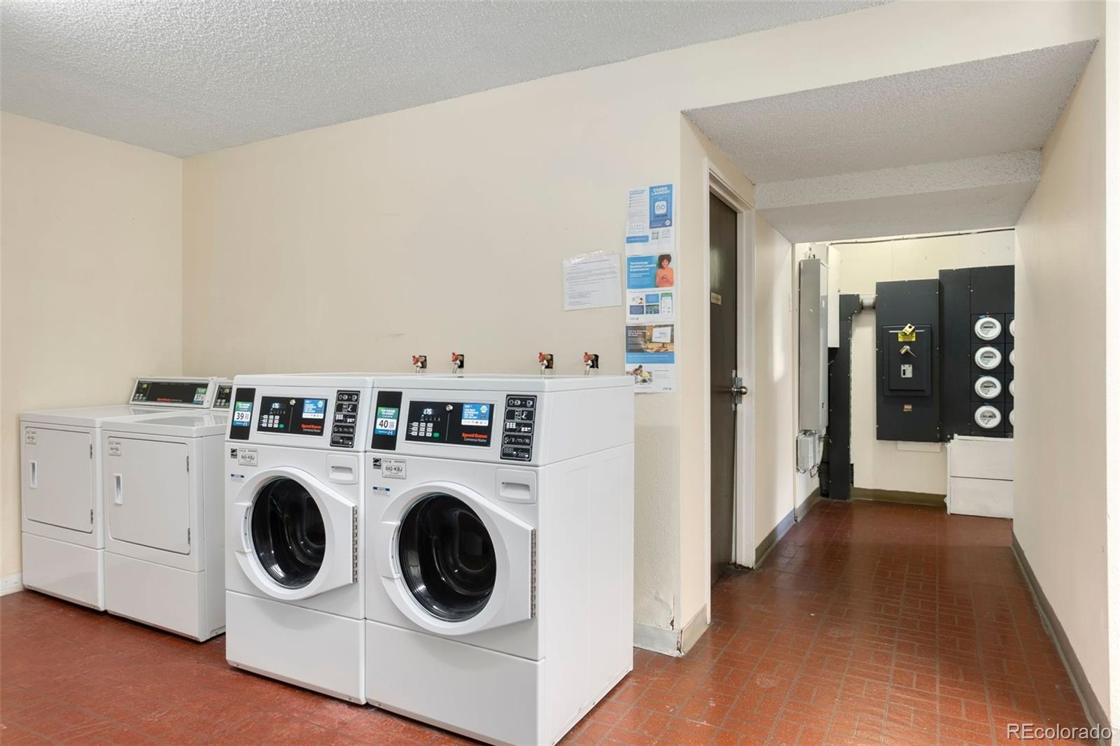 7695 E Quincy Avenue Unit: 305