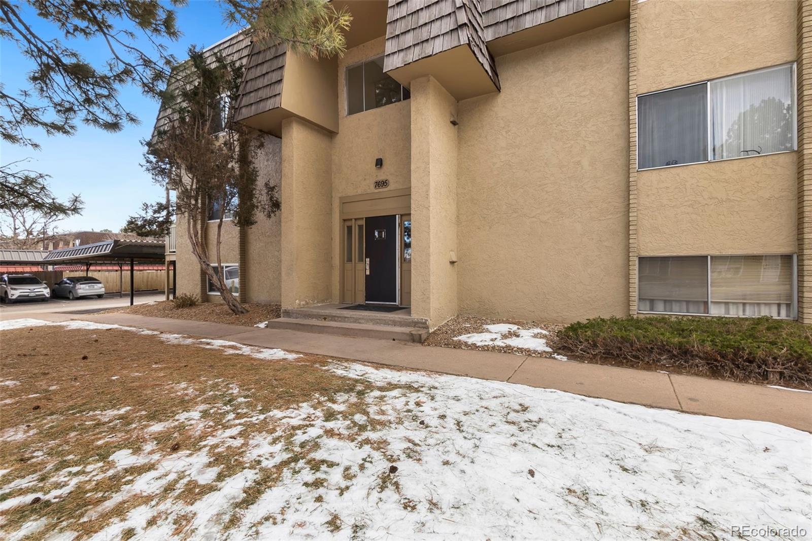 7695 E Quincy Avenue Unit: 305