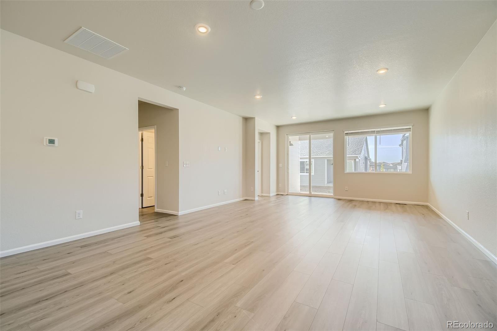 17326 E 91 Way
