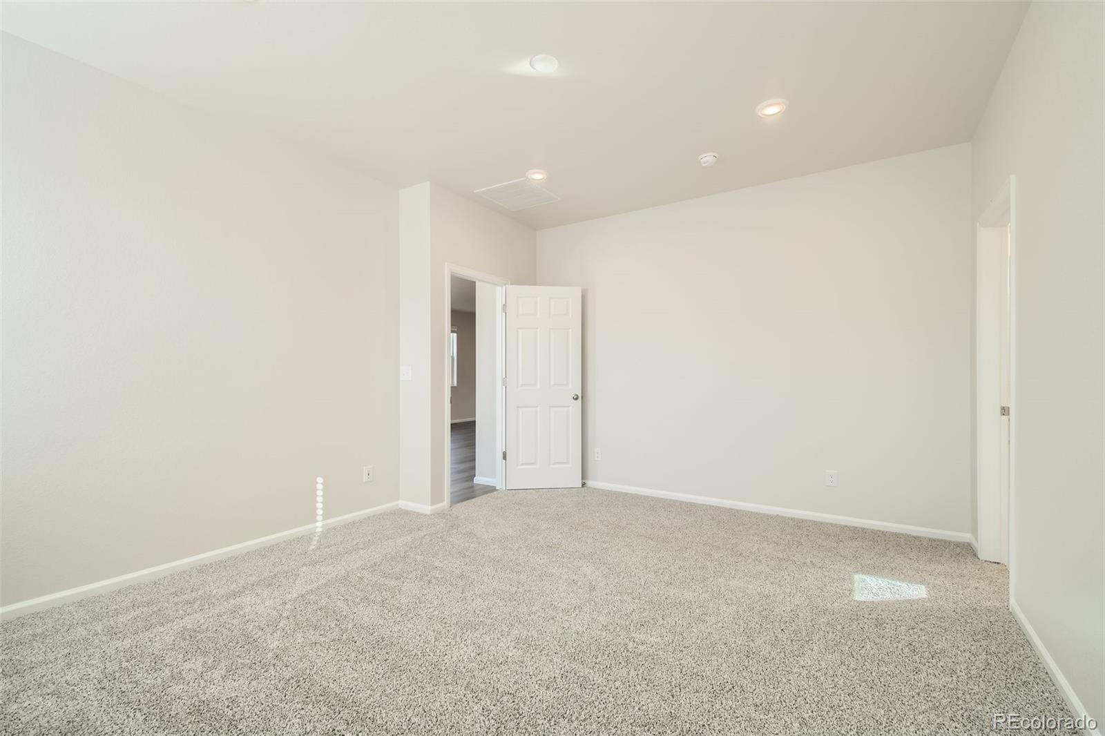 17326 E 91 Way