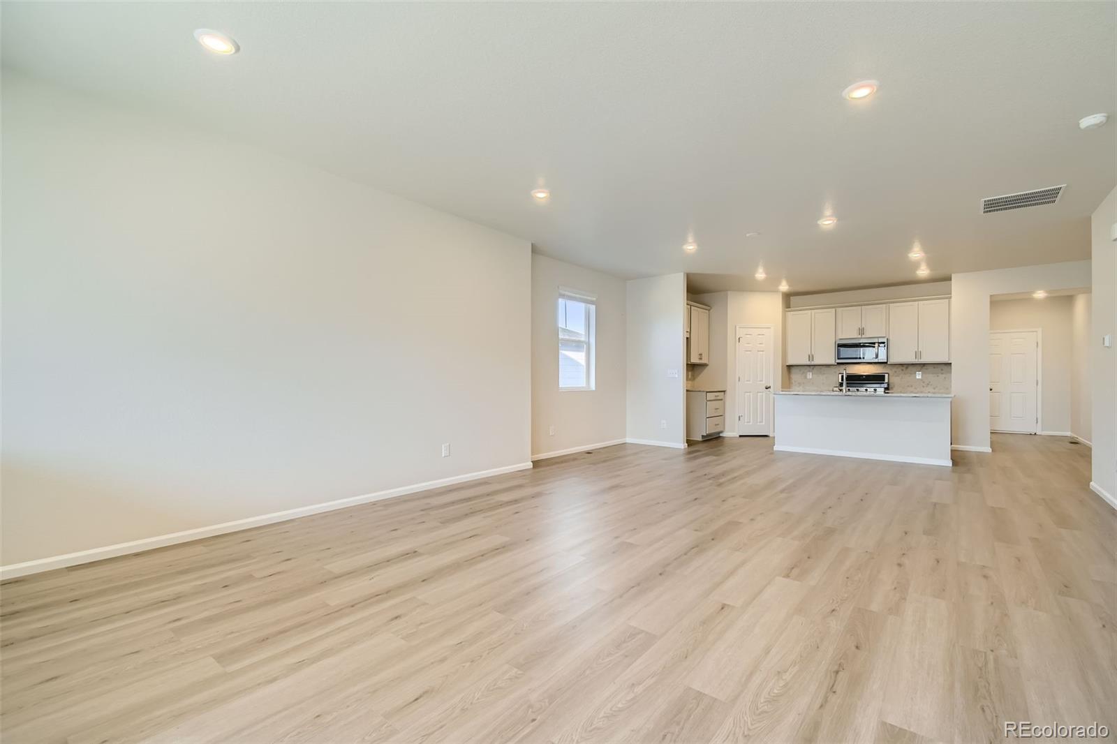 17326 E 91 Way