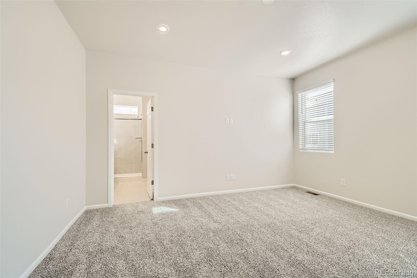 17326 E 91 Way