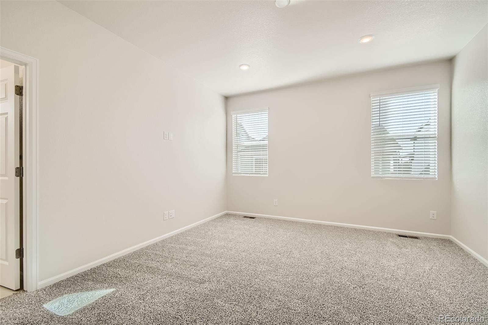 17326 E 91 Way