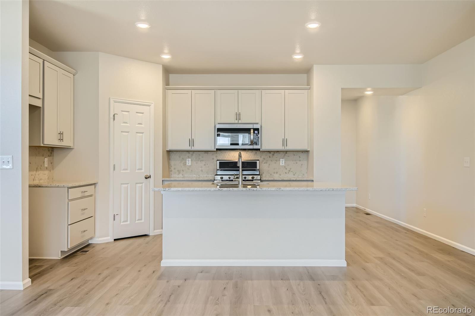 17326 E 91 Way