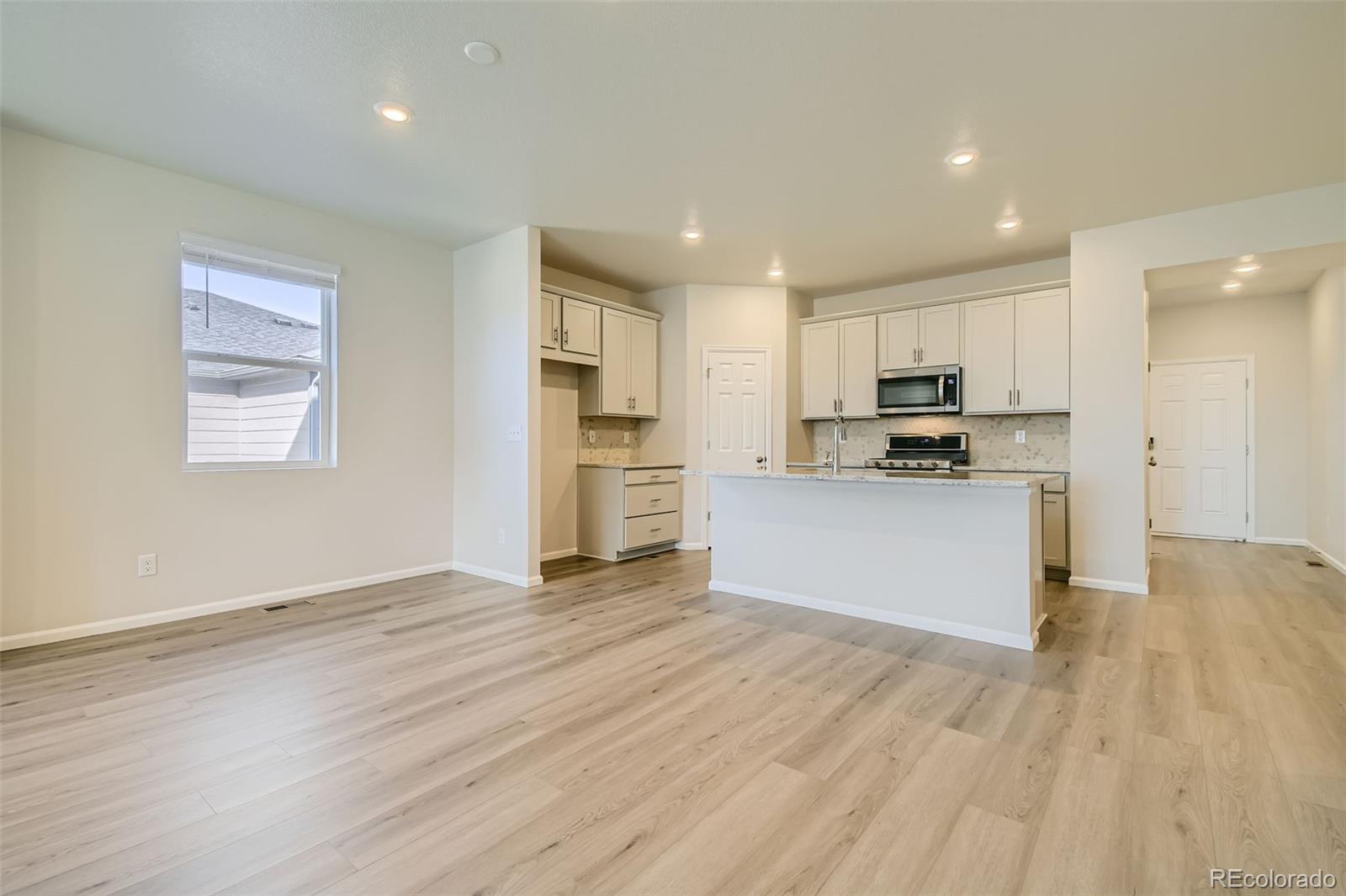 17326 E 91 Way