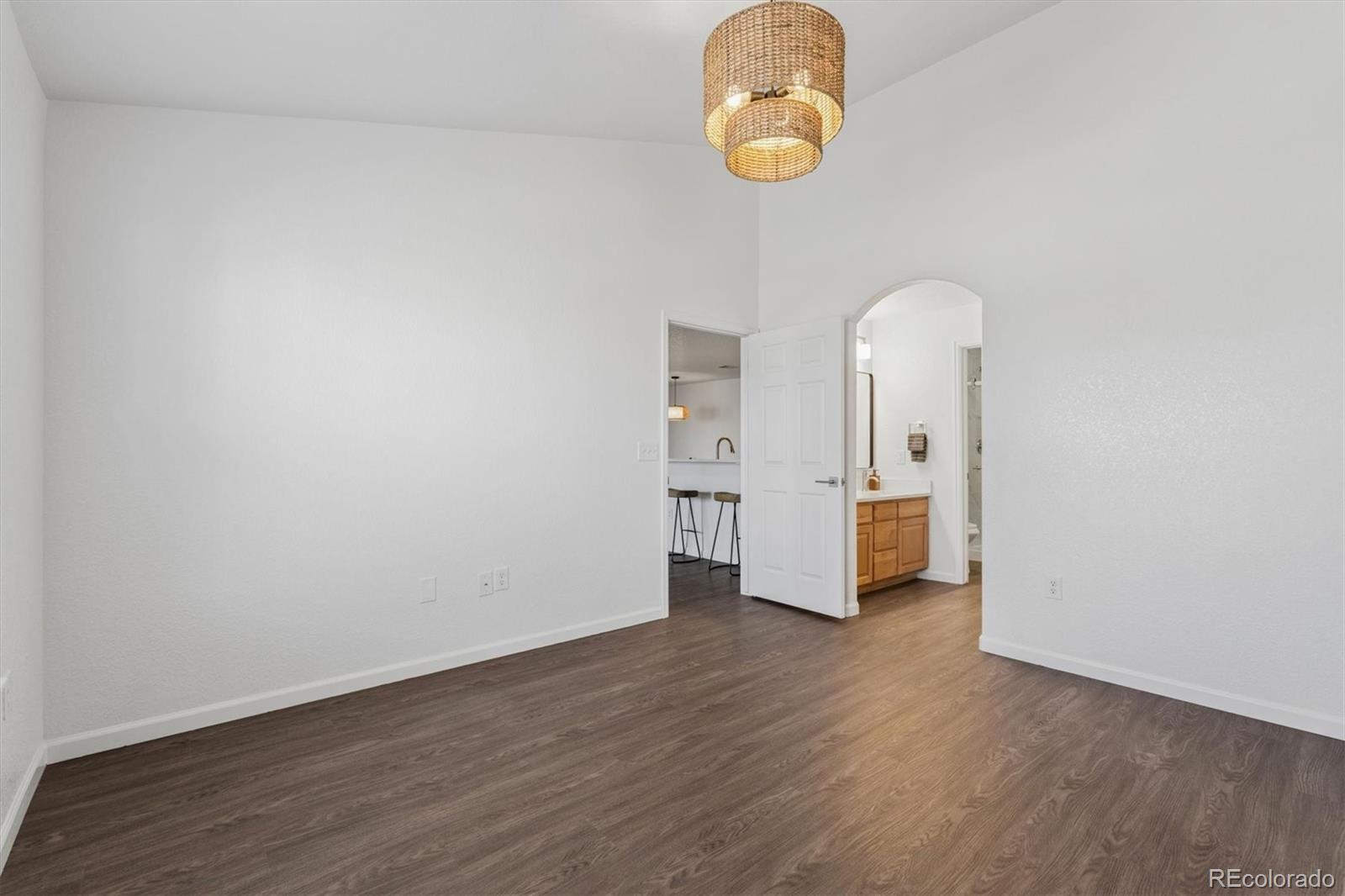 3210 Boulder Circle Unit: 203