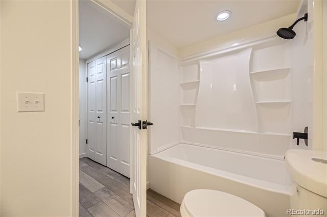 4691 S Decatur Street Unit: 215