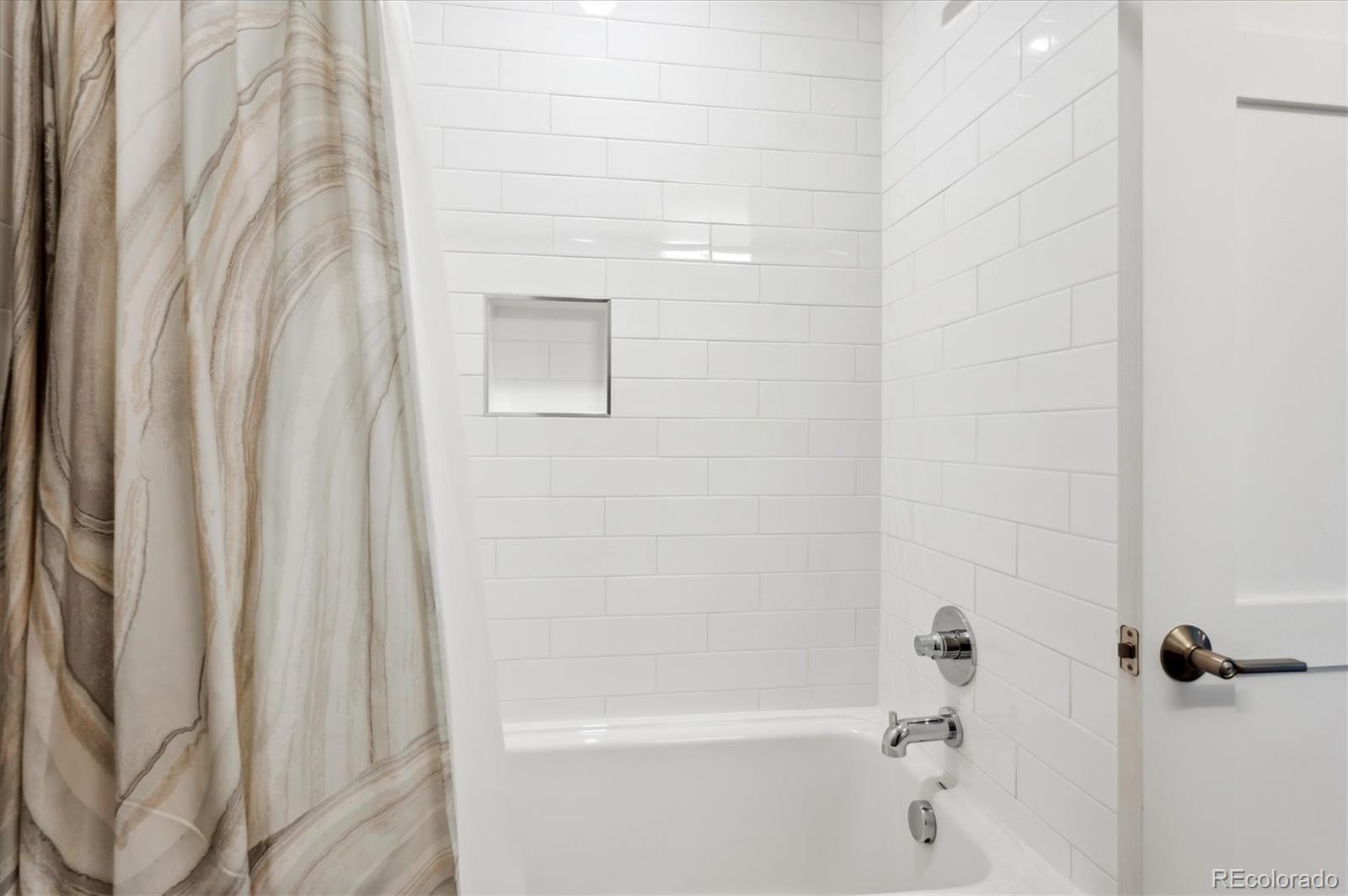 4885 S Monaco Street Unit: 203