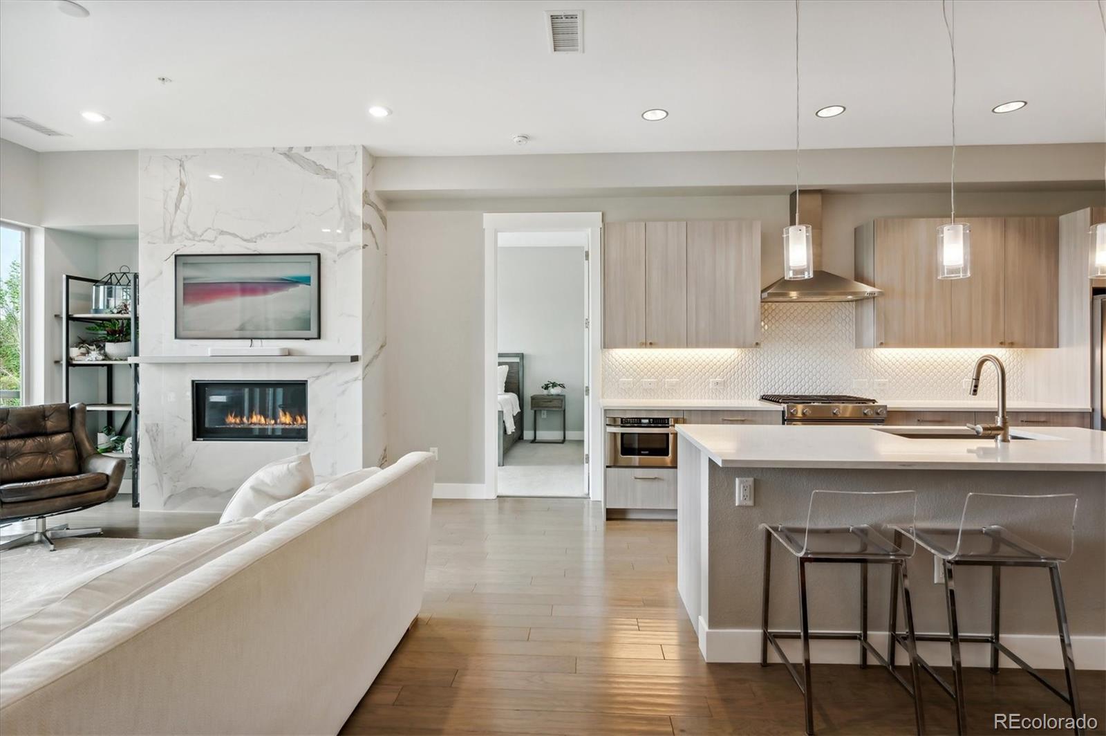 4885 S Monaco Street Unit: 203