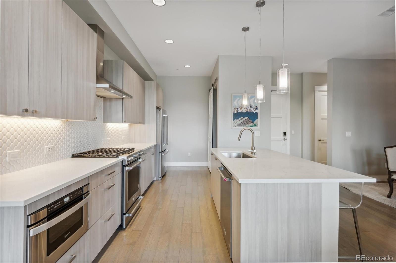 4885 S Monaco Street Unit: 203