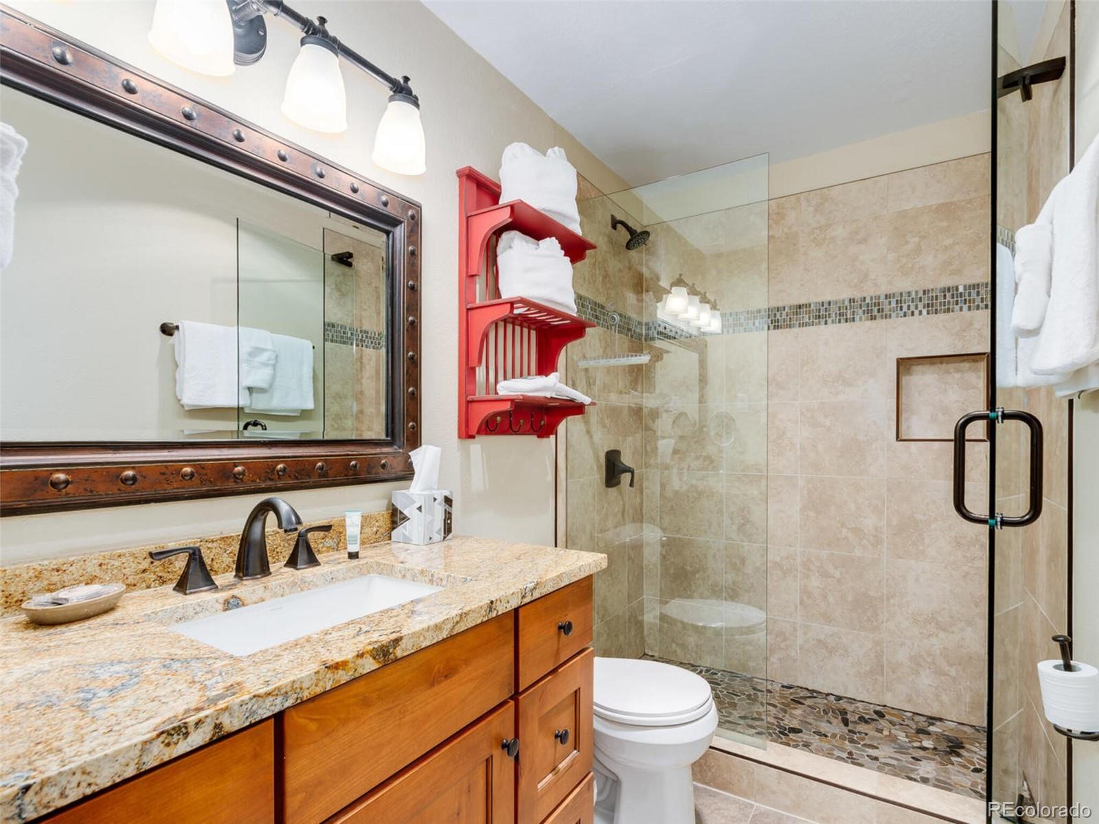 935 Columbine Road Unit: 205