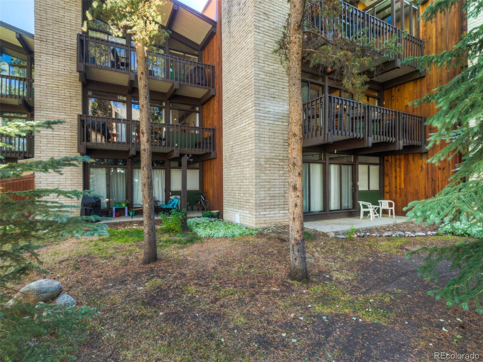 935 Columbine Road Unit: 205
