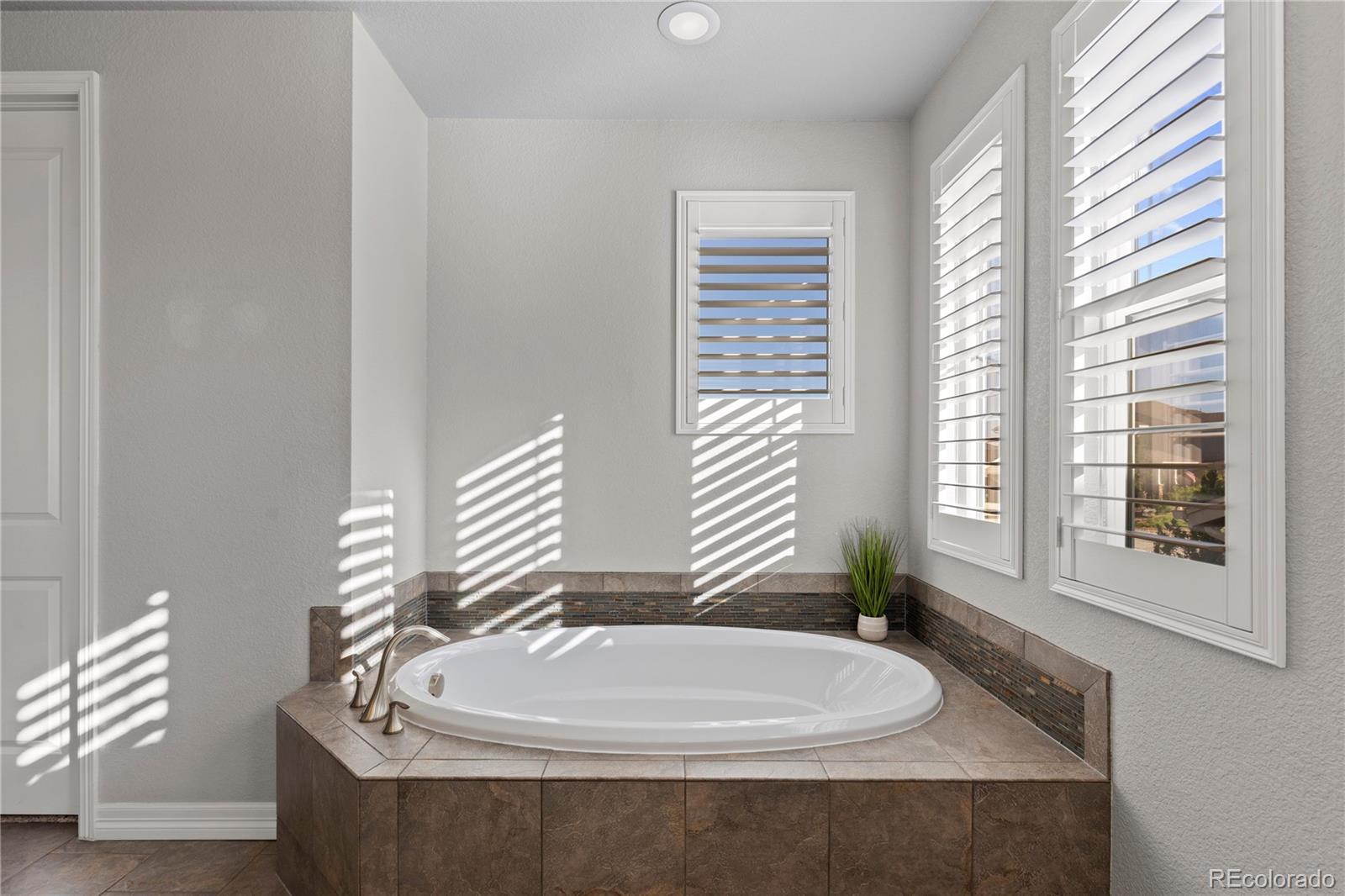 3793 Spanish Oaks Trail