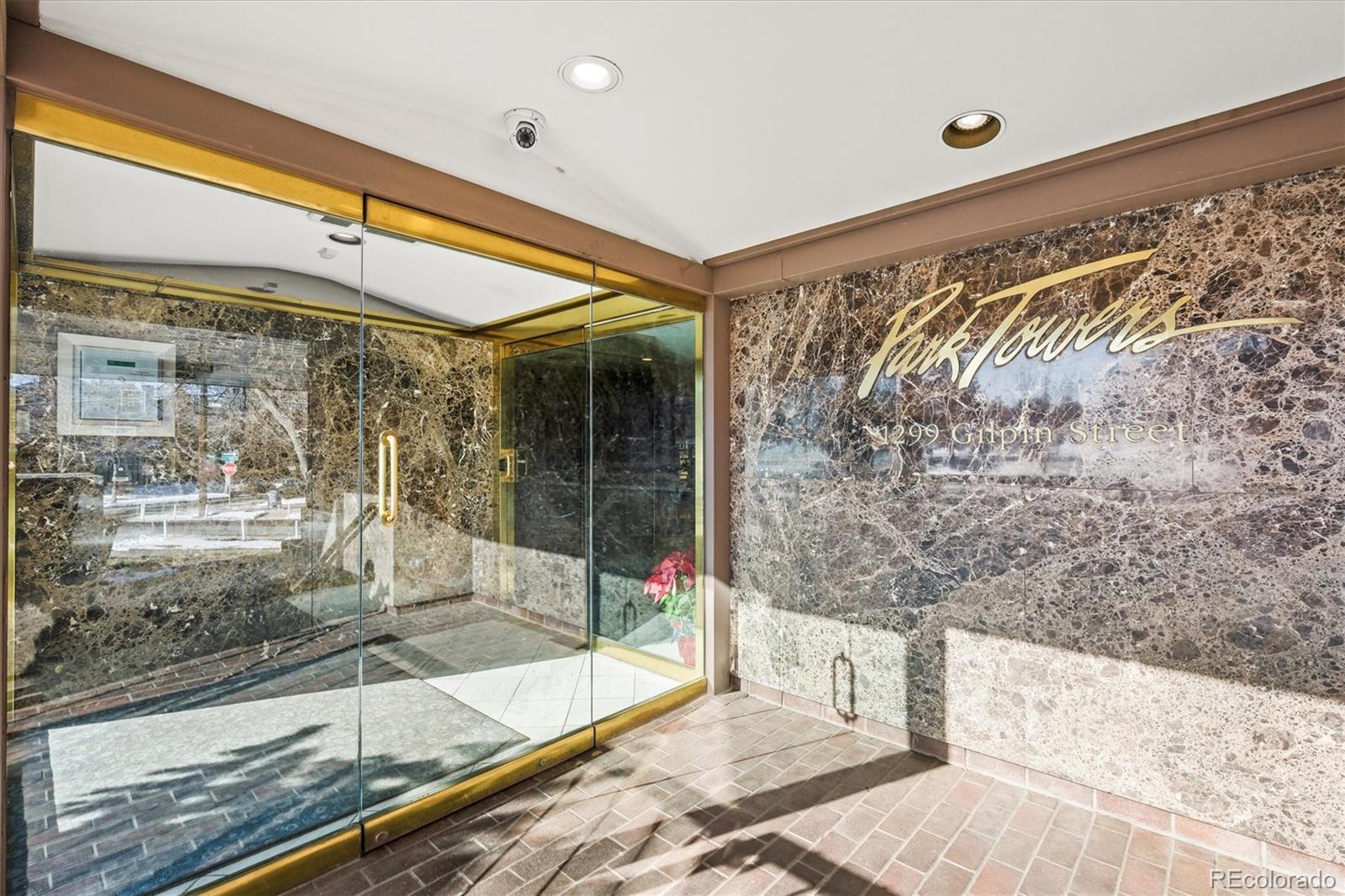1299 N Gilpin Street Unit: 10W