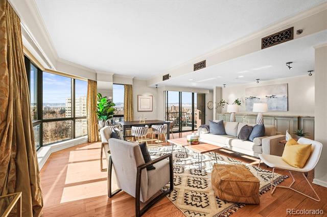 1299 N Gilpin Street Unit: 10W