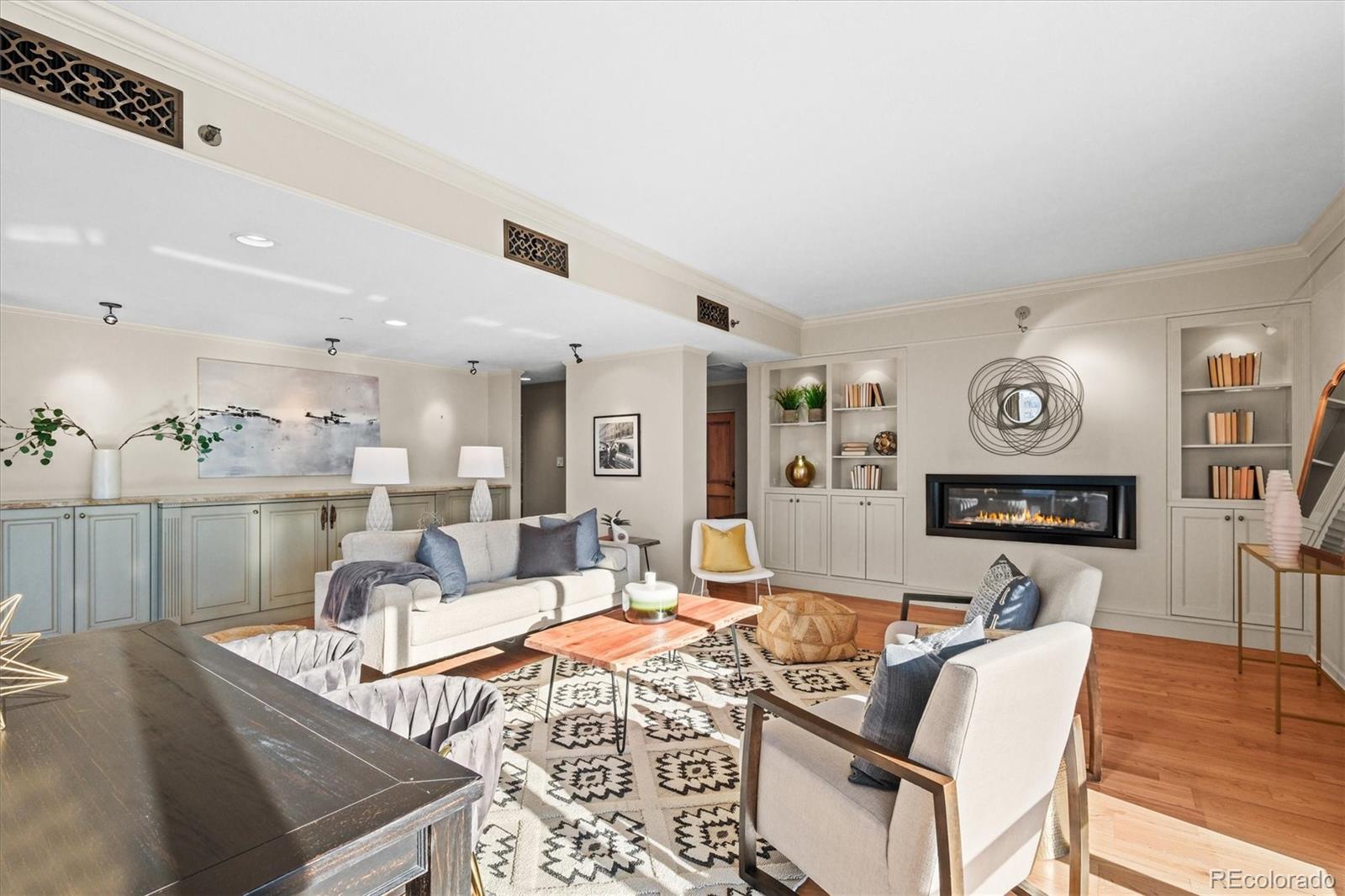 1299 N Gilpin Street Unit: 10W