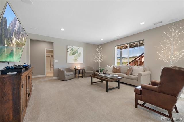 6086 Clover Park Court