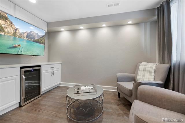 6086 Clover Park Court