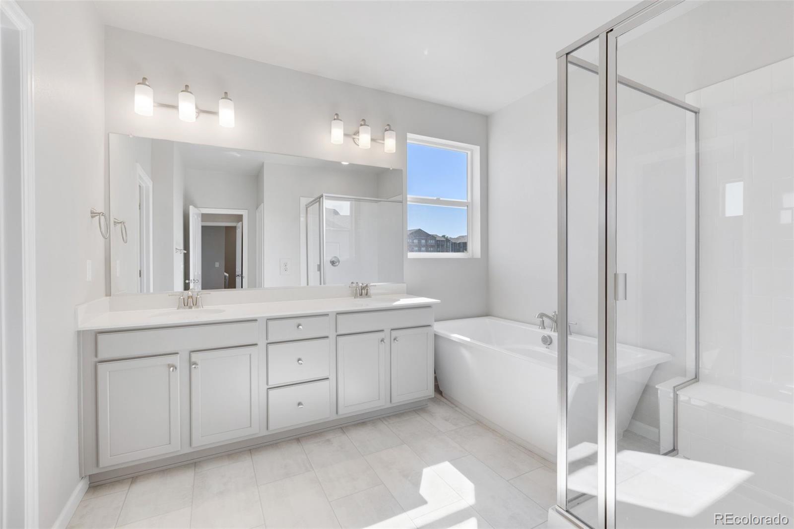 1737 Jennifer Street