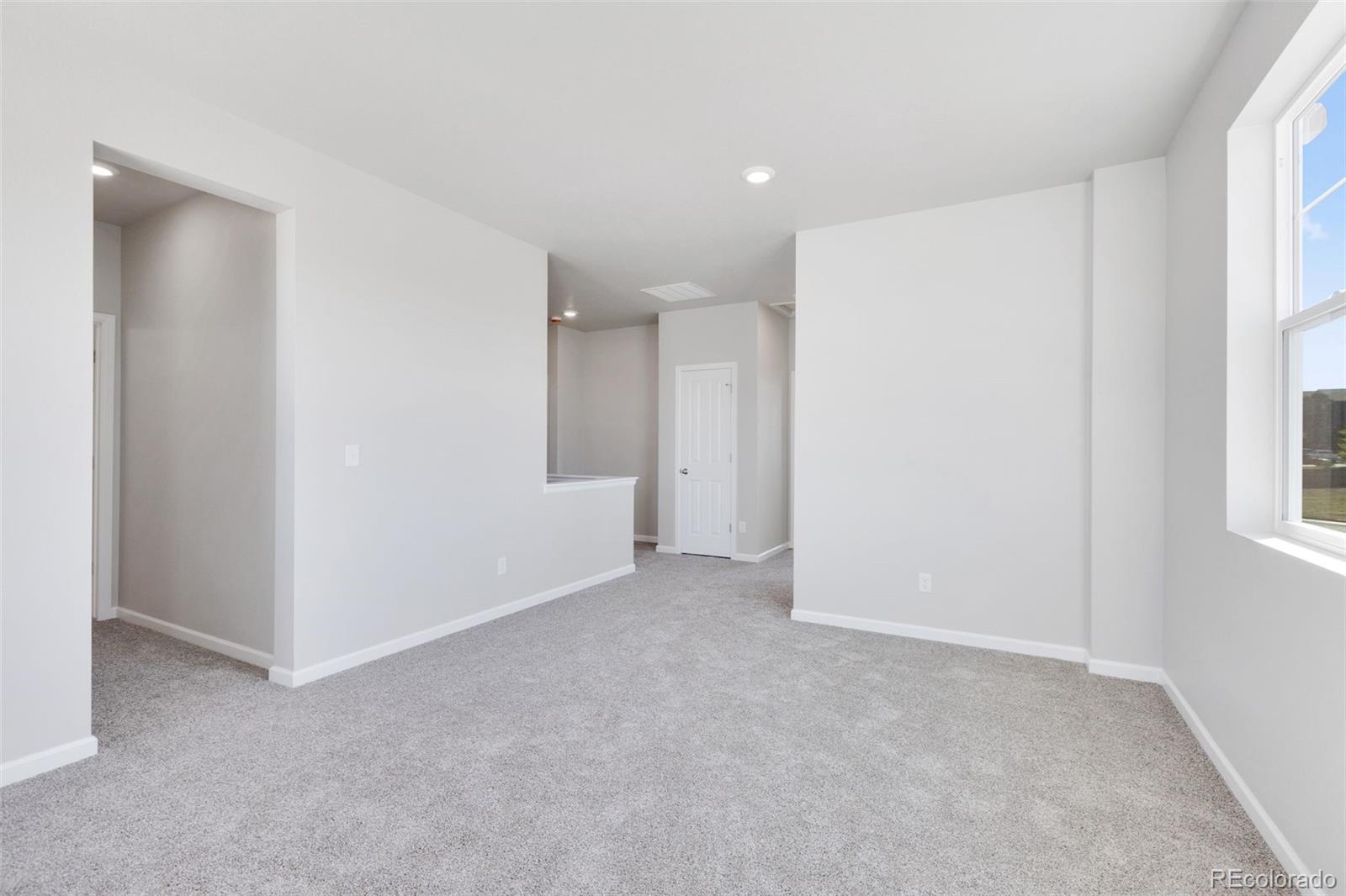 1737 Jennifer Street