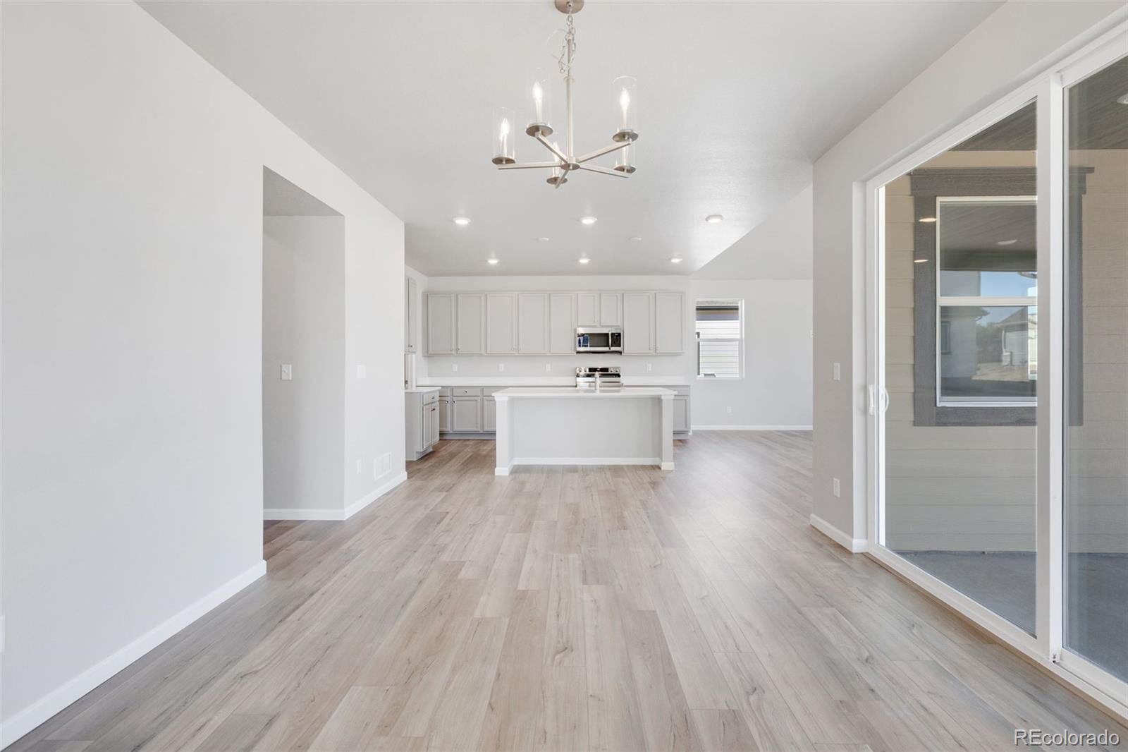 1737 Jennifer Street