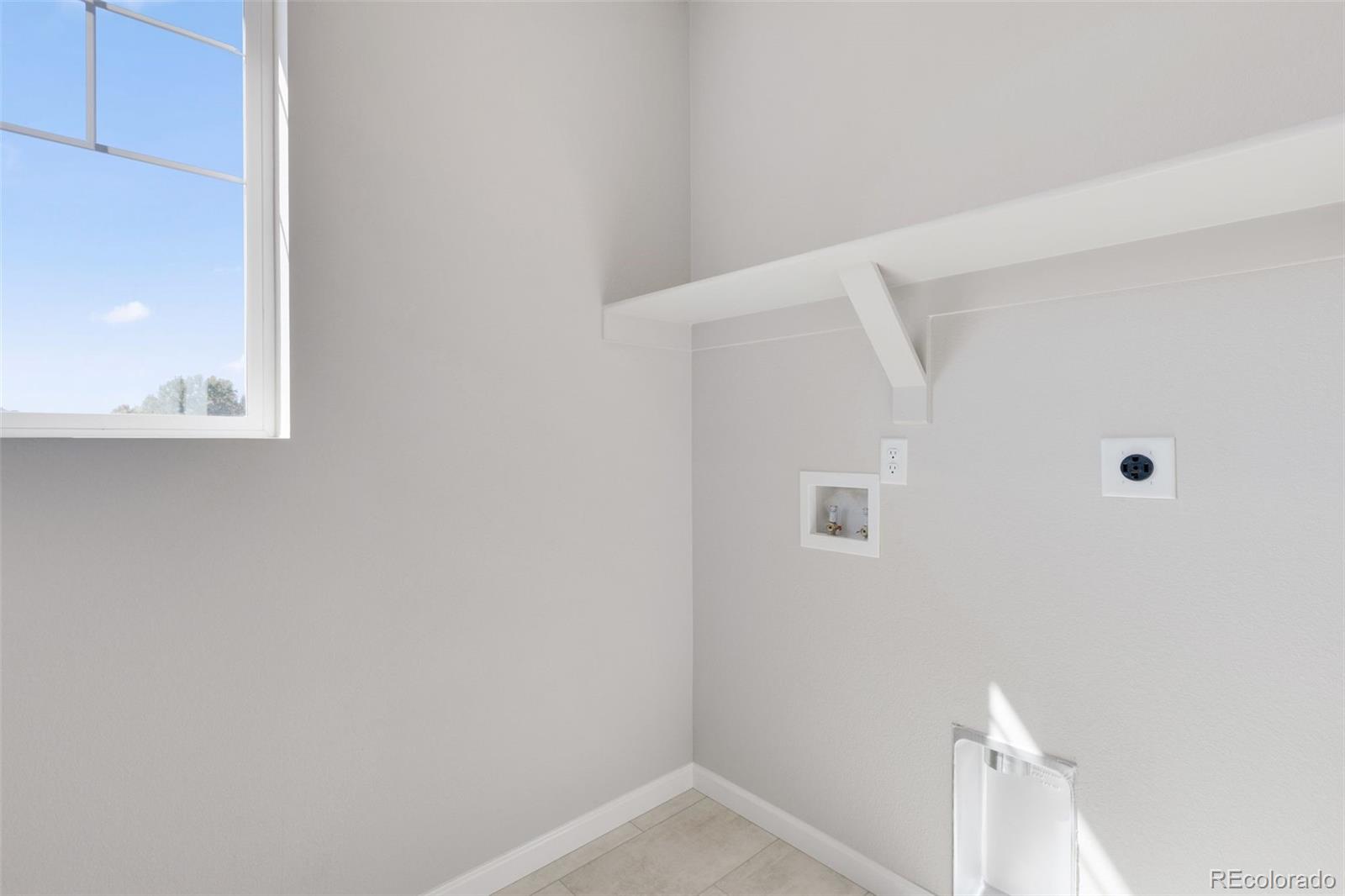 1737 Jennifer Street