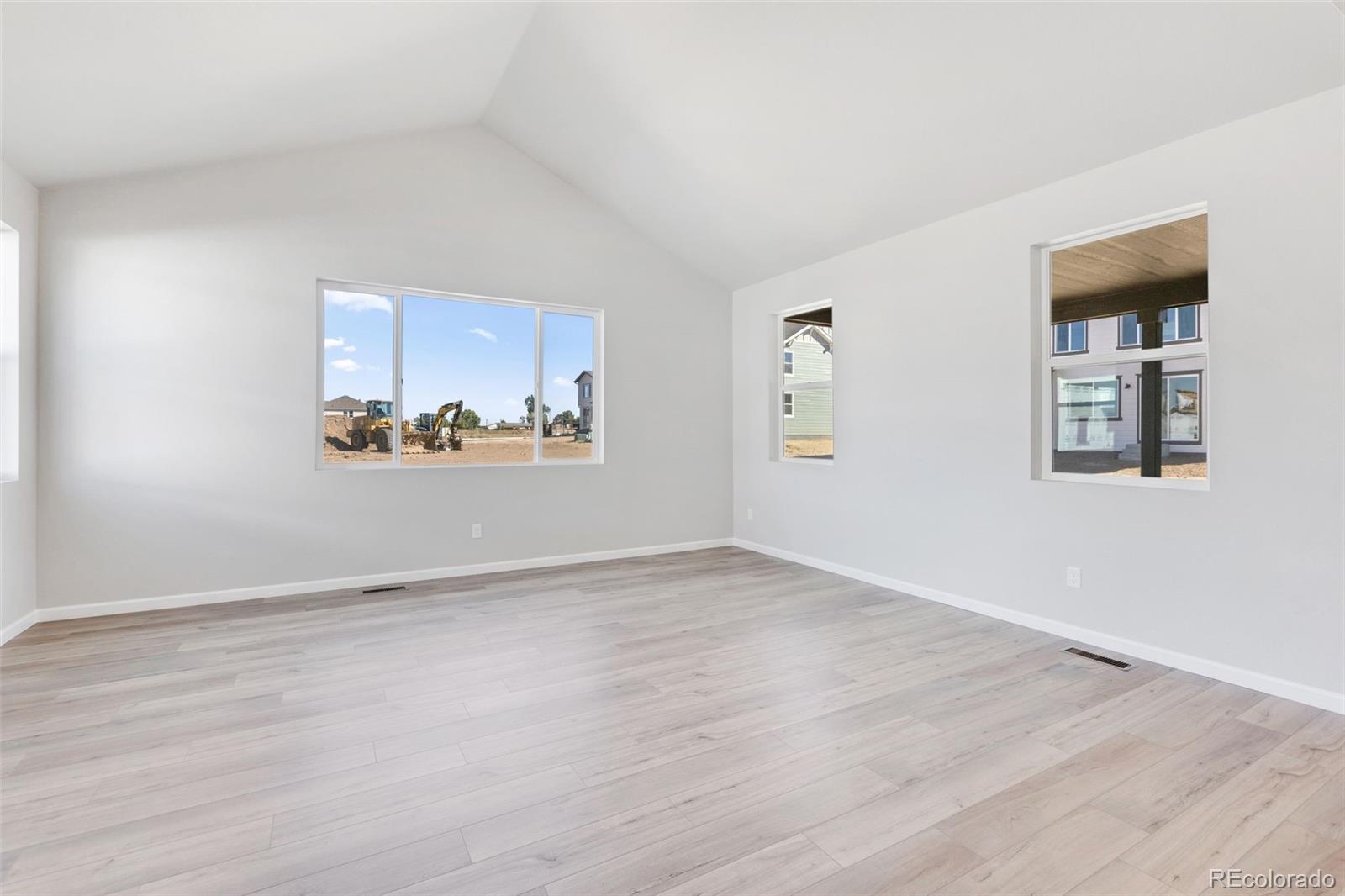 1737 Jennifer Street