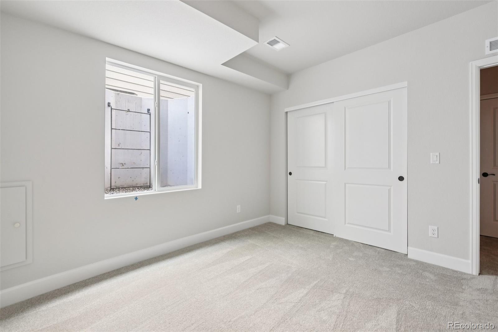 8777 Whiteclover Street