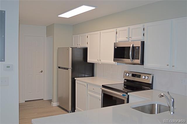 962 S Dearborn Way Unit: 3