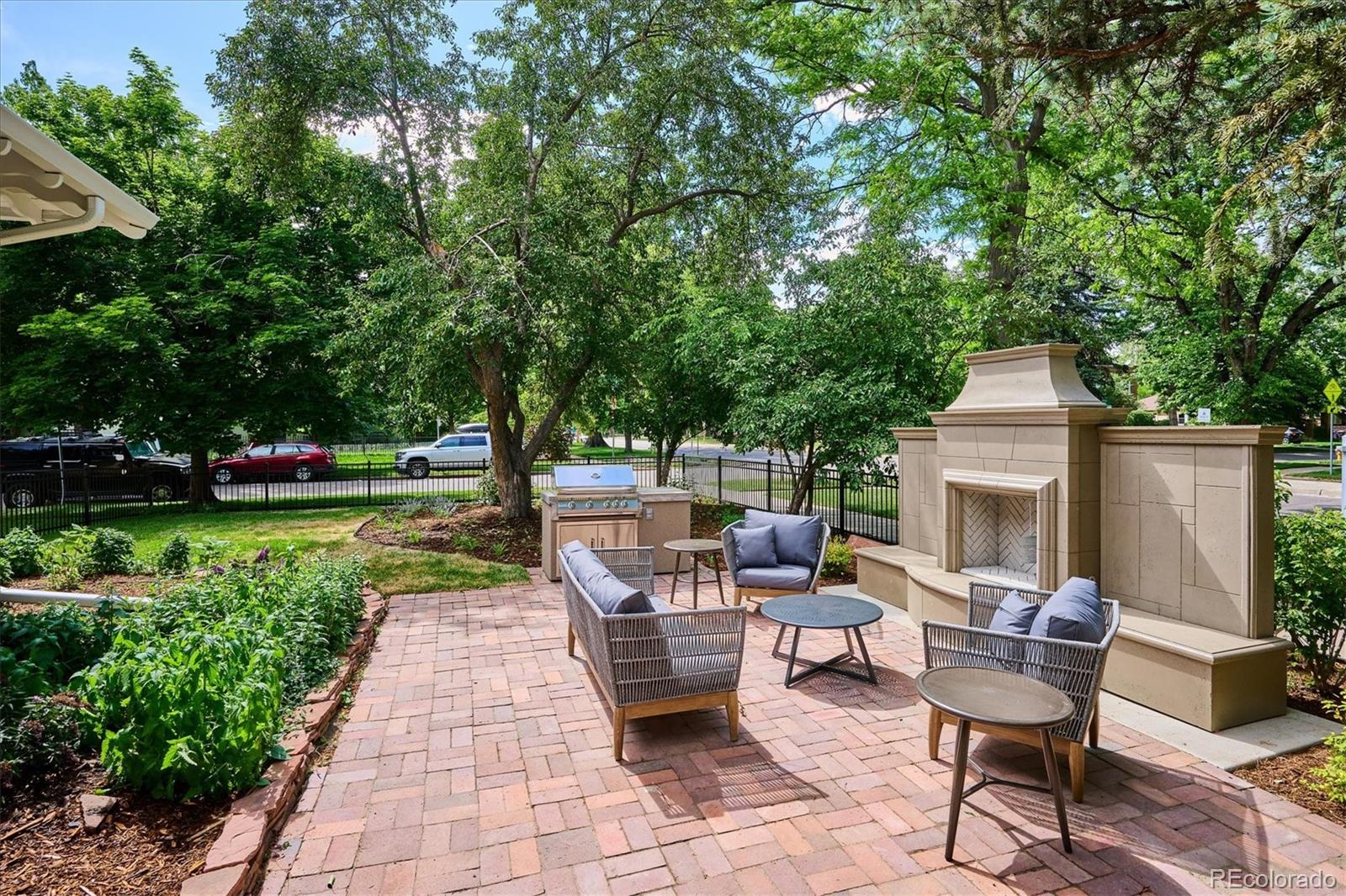 5600 Montview Boulevard