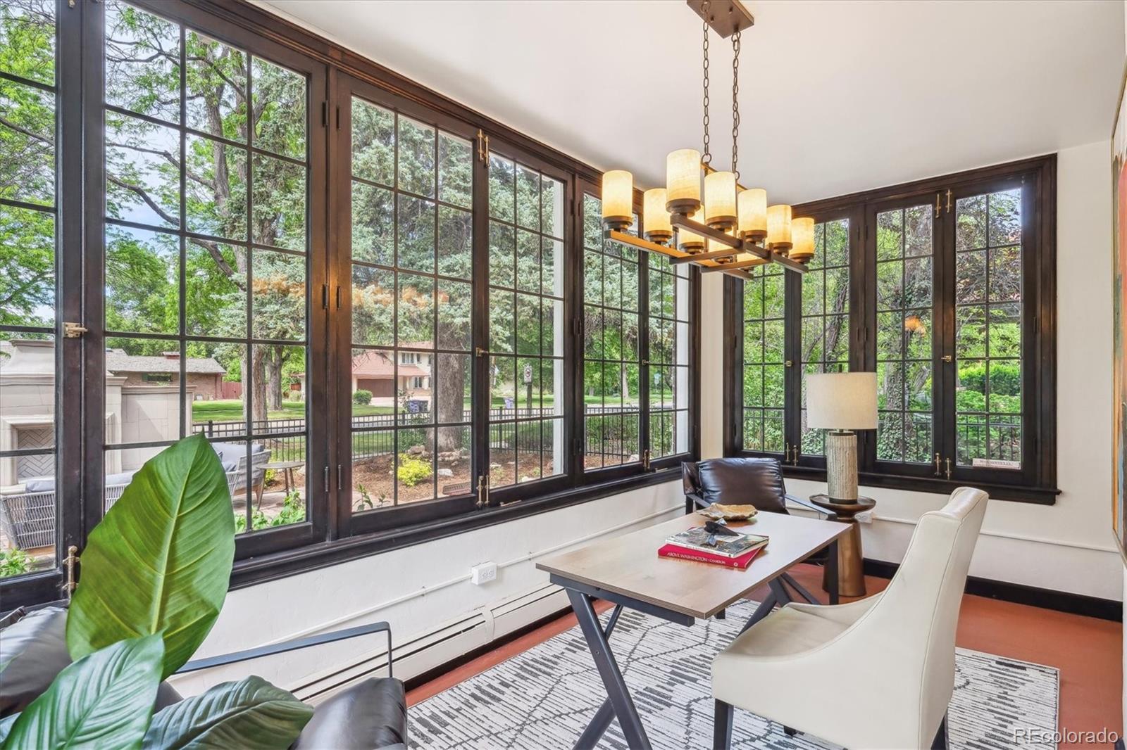 5600 Montview Boulevard