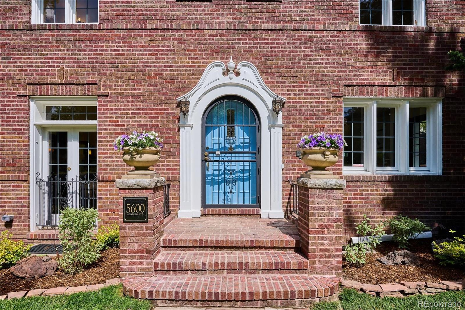 5600 Montview Boulevard